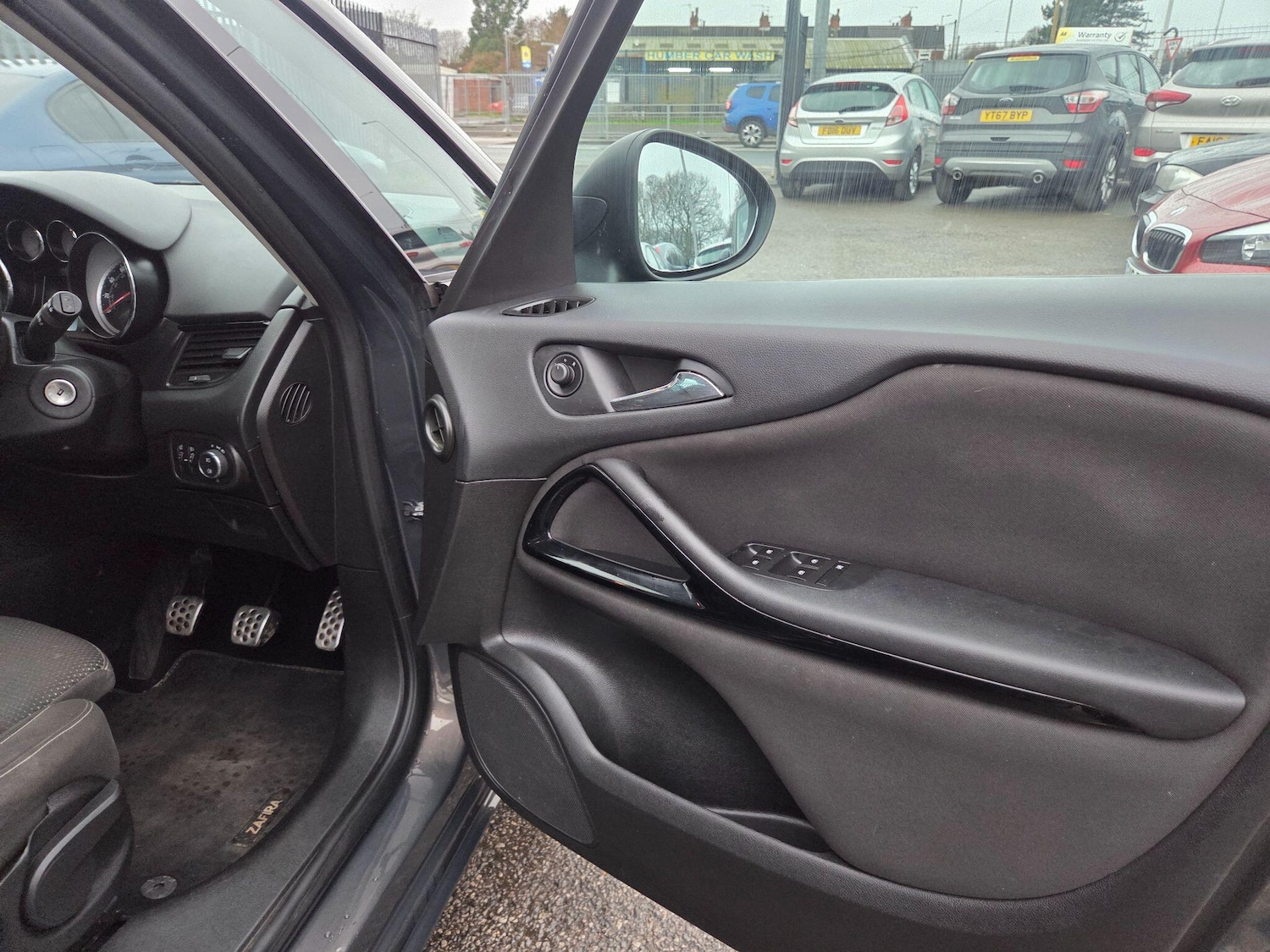 Used Vauxhall Zafira 2016 for sale - 76989171: Photo 25