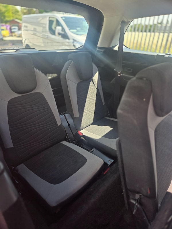 Used Citroen C4 Grand Picasso 2014 for sale - 76152521: Photo 9