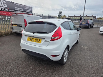 Used Ford Fiesta 2012 for sale - 76423295: Photo