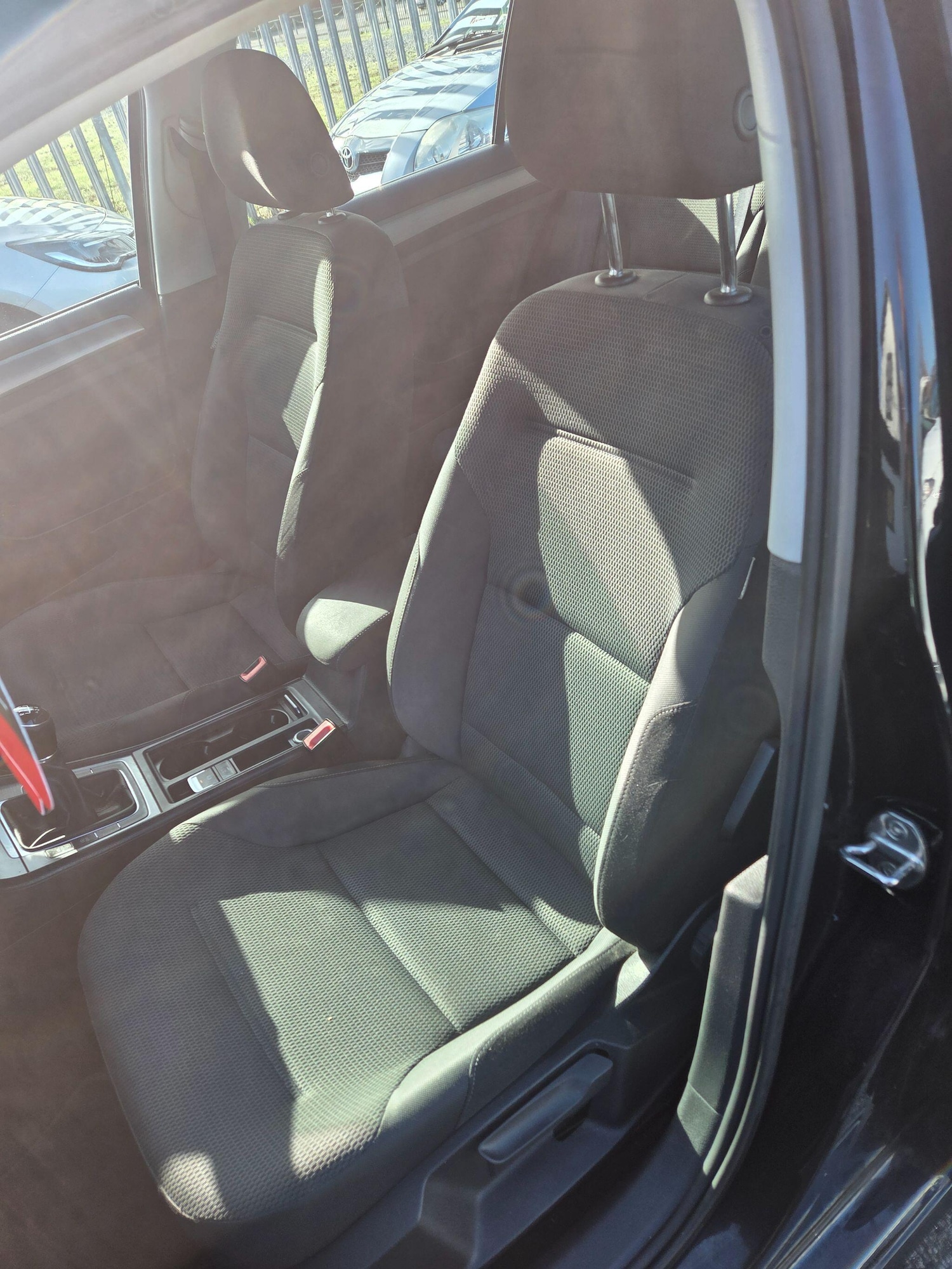 Used Volkswagen Golf 2014 for sale - 77559475: Photo 11