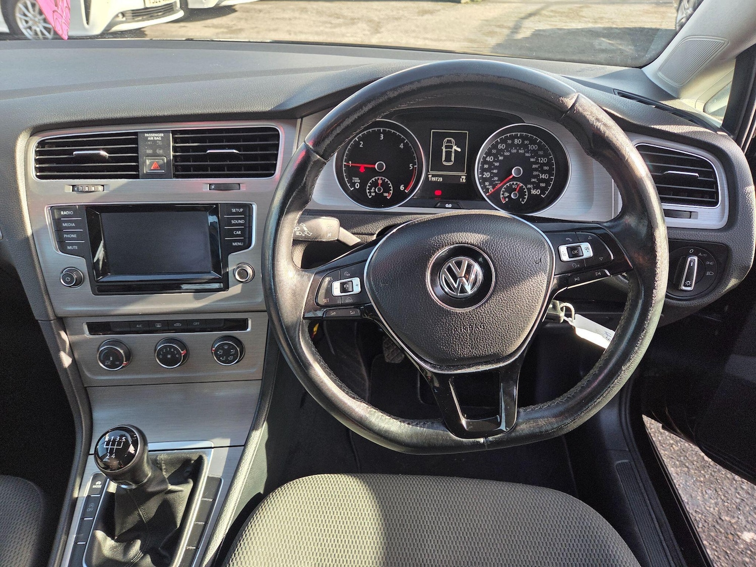 Used Volkswagen Golf 2014 for sale - 77559475: Photo 12