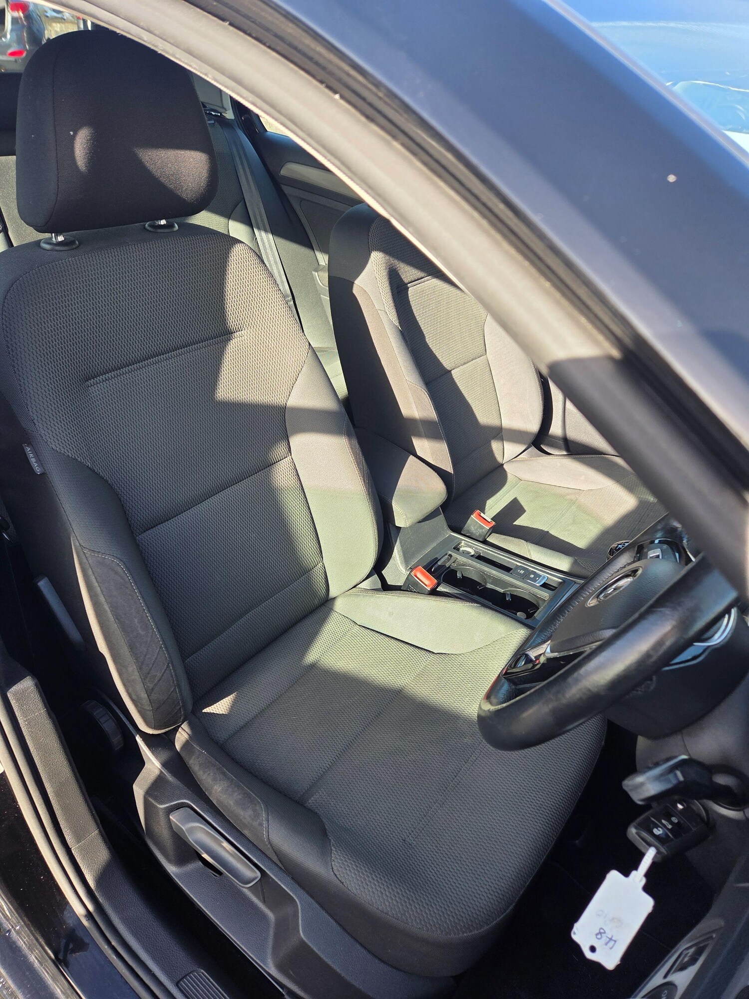 Used Volkswagen Golf 2014 for sale - 77559475: Photo 8