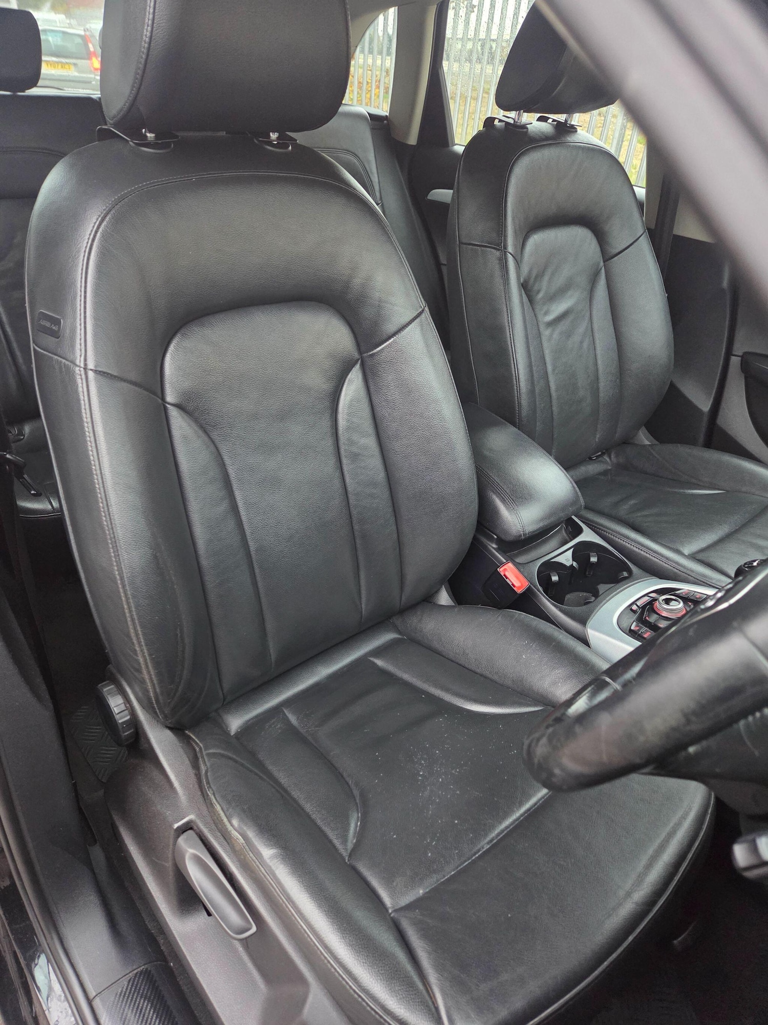 Used Audi Q5 2011 for sale - 76499721: Photo 8