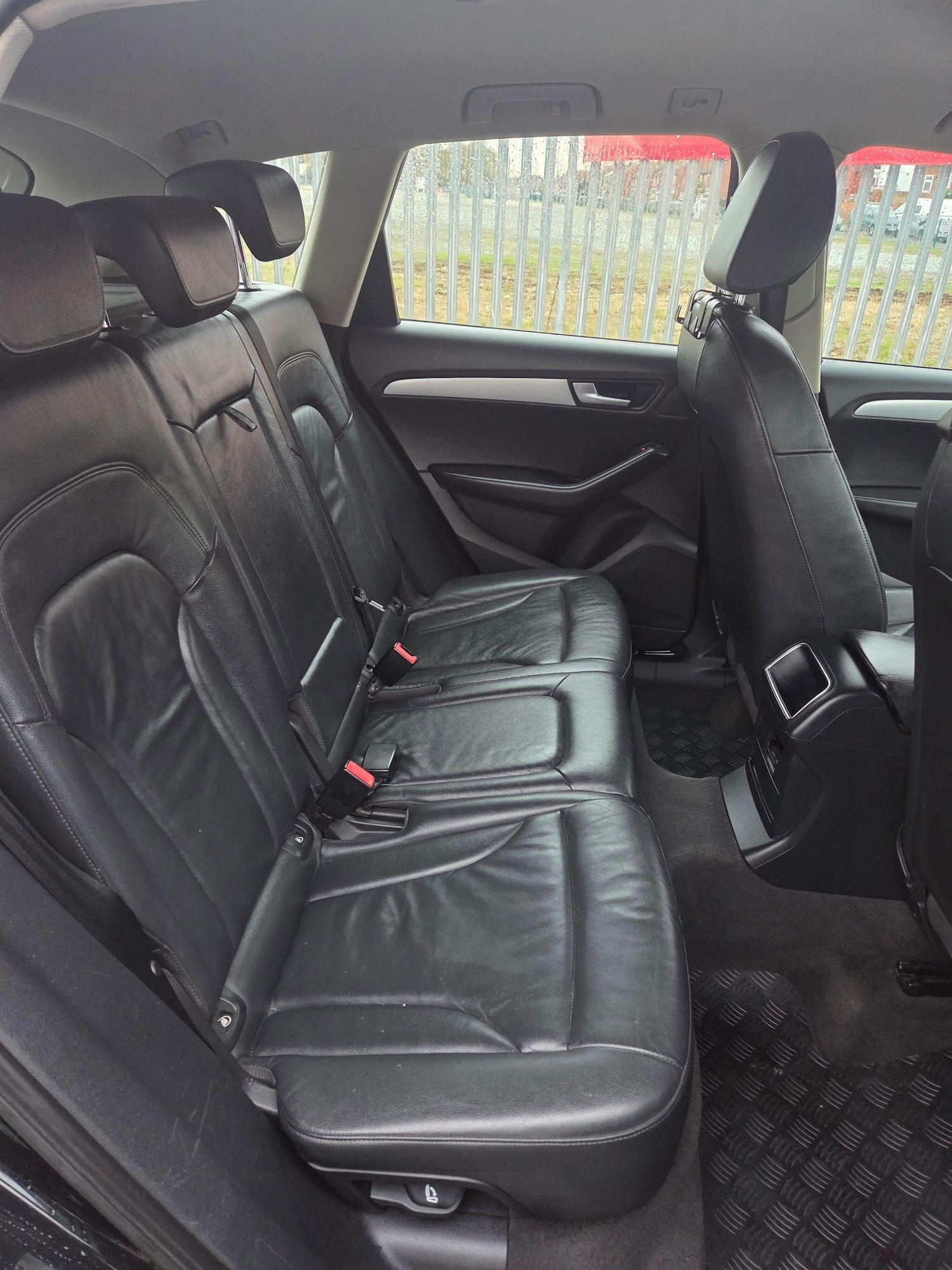 Used Audi Q5 2011 for sale - 76499721: Photo 9