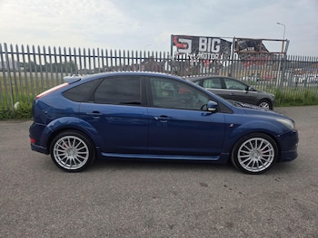 Used Ford Focus 2010 for sale - 78535430: Photo