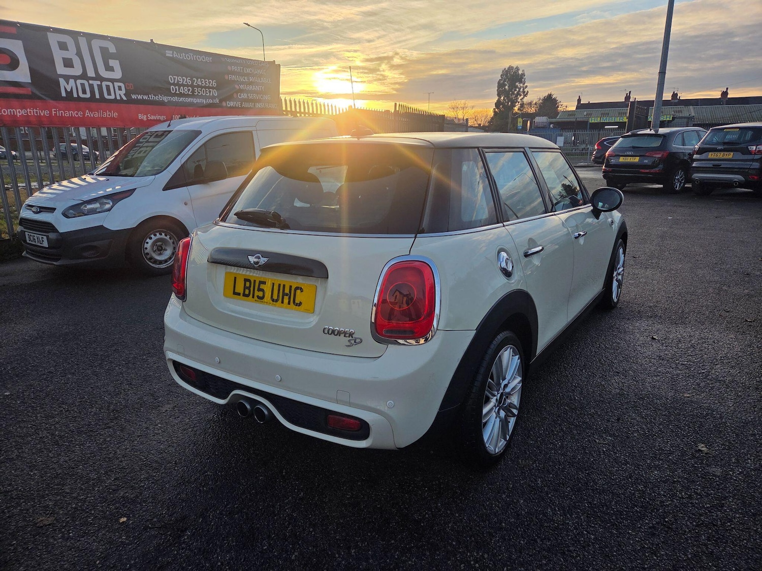 Used MINI Hatch 2015 for sale - 76658476: Photo 3