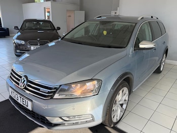 Used Volkswagen Passat 2013 for sale - 79479245: Photo