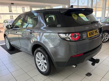 Used Land Rover Discovery Sport 2015 for sale - 79656489: Photo