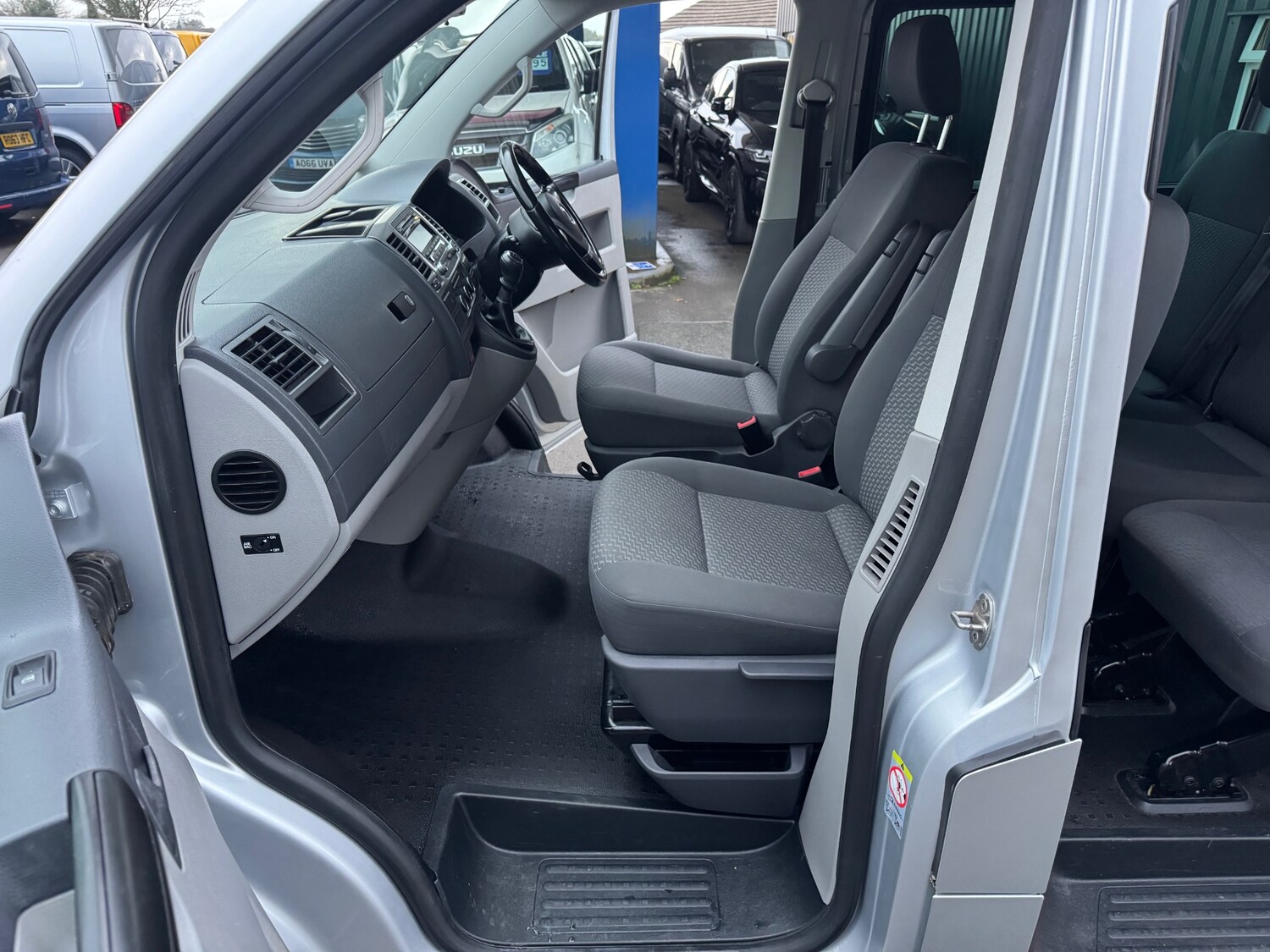 Used Volkswagen Transporter 2013 for sale - 76445054: Photo 12