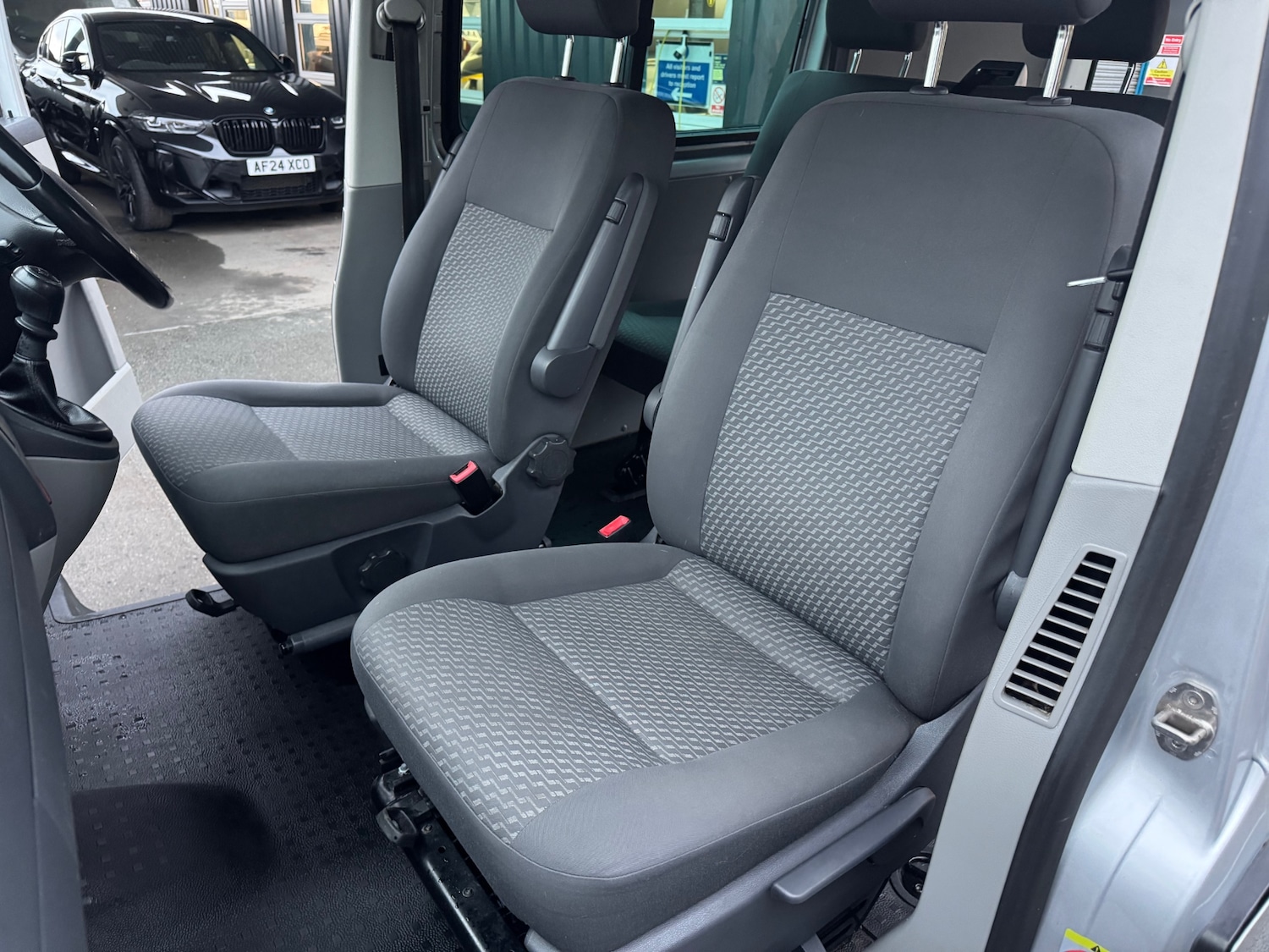 Used Volkswagen Transporter 2013 for sale - 76445054: Photo 13