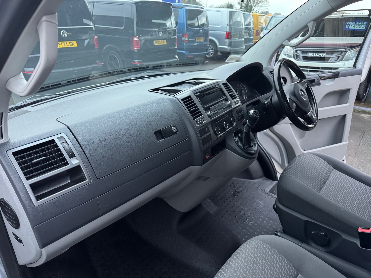 Used Volkswagen Transporter 2013 for sale - 76445054: Photo 14