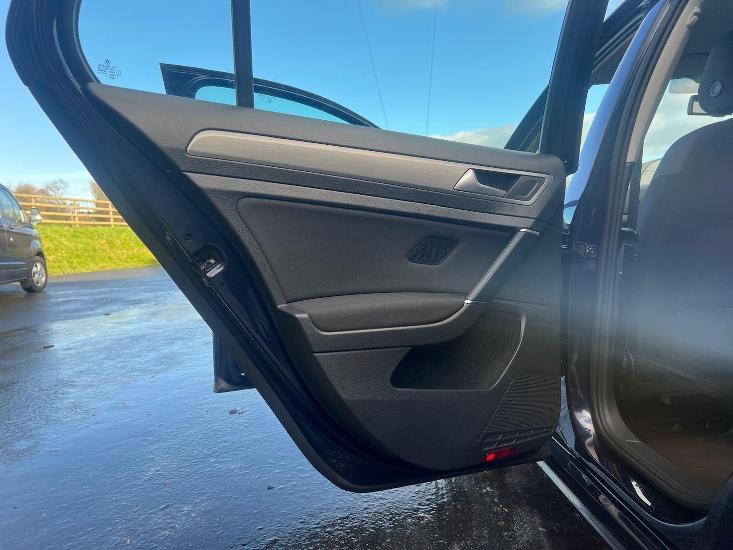 Used Volkswagen Golf 2015 for sale - 77137057: Photo 11