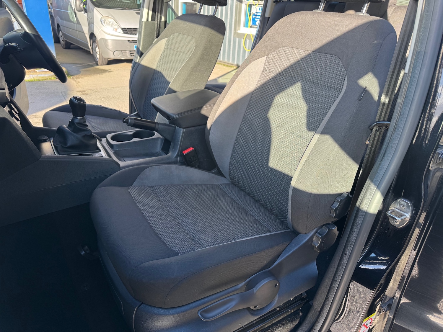 Used Volkswagen Amarok 2018 for sale - 76963778: Photo 18