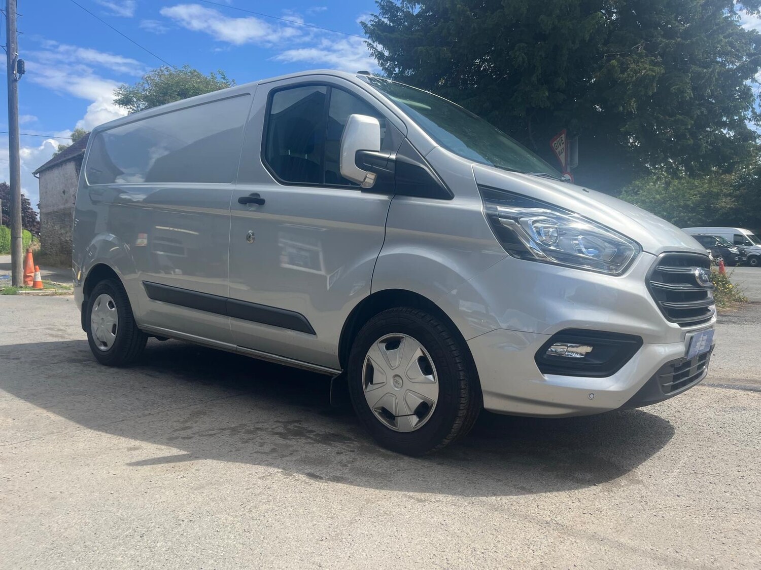 Used Ford Transit Custom 2022 for sale - 76599556: Photo 4