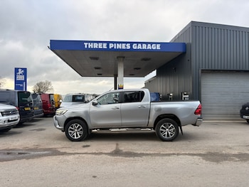 Used Toyota Hilux 2017 for sale - 77595722: Photo