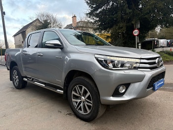 Used Toyota Hilux 2017 for sale - 77595722: Photo