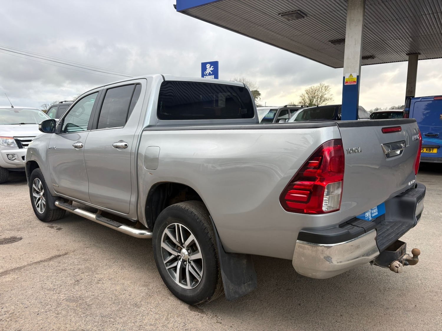 Used Toyota Hilux 2017 for sale - 77595722: Photo 8