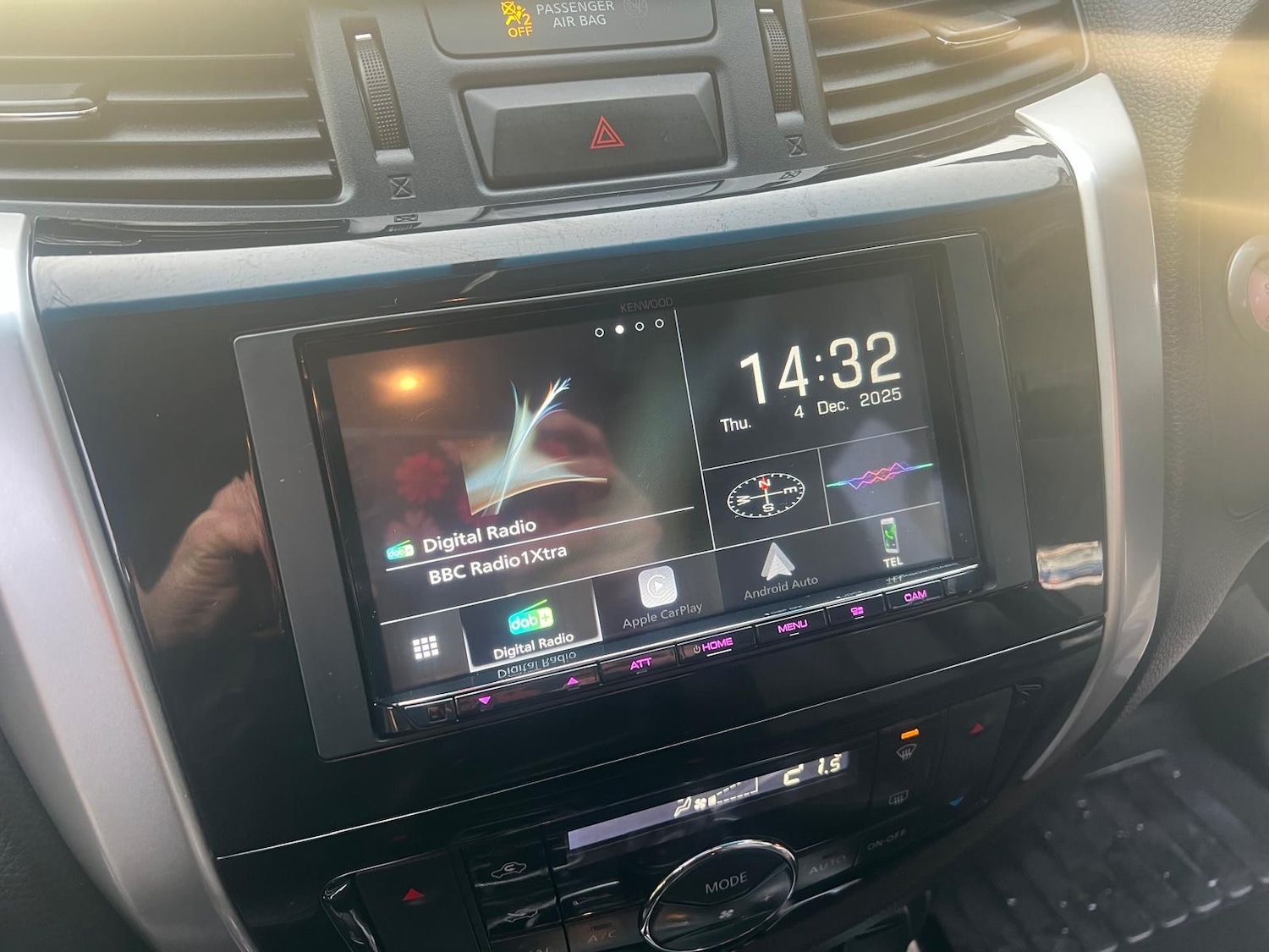 Used Nissan Navara 2018 for sale - 76799632: Photo 18