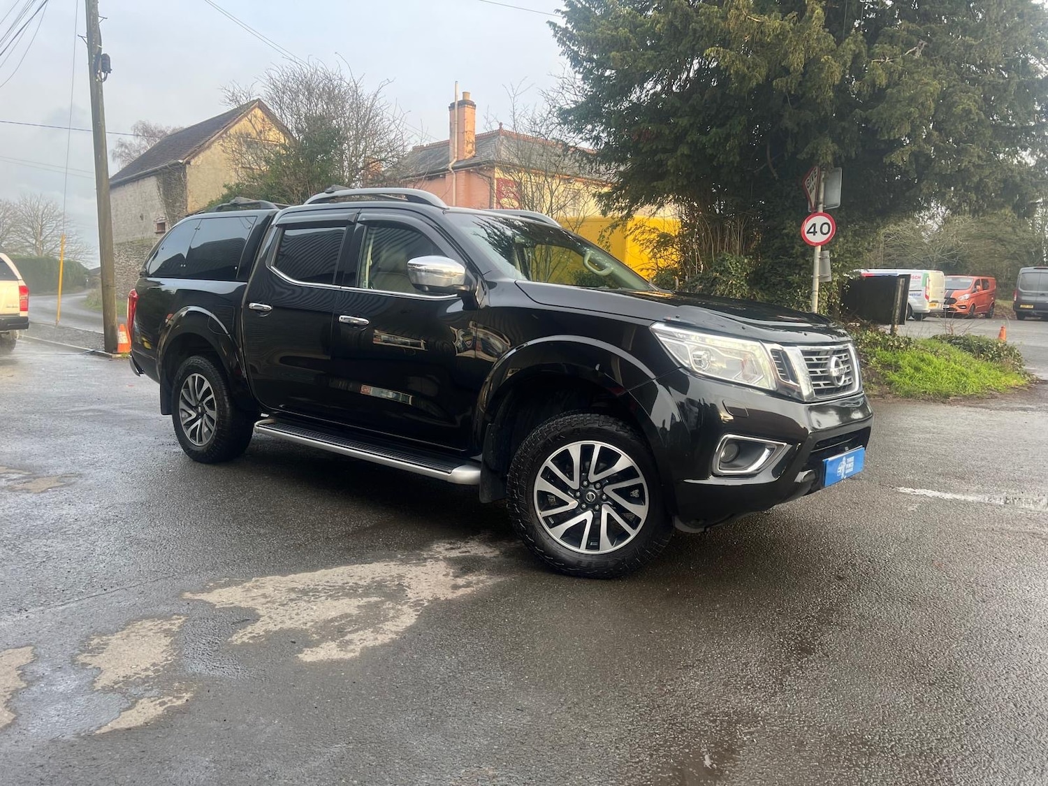 Used Nissan Navara 2018 for sale - 76799632: Photo 25