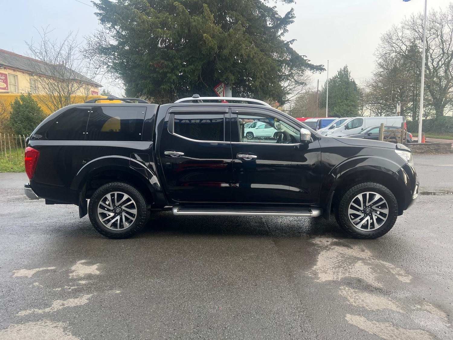Used Nissan Navara 2018 for sale - 76799632: Photo 5