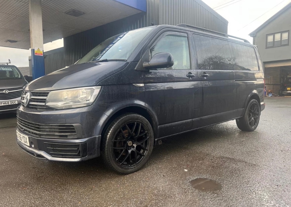 Used Volkswagen Transporter Shuttle 2016 for sale - 77235631: Photo 2