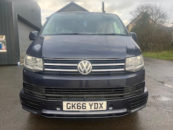 Used Volkswagen Transporter Shuttle 2016 for sale - 77235631: Photo