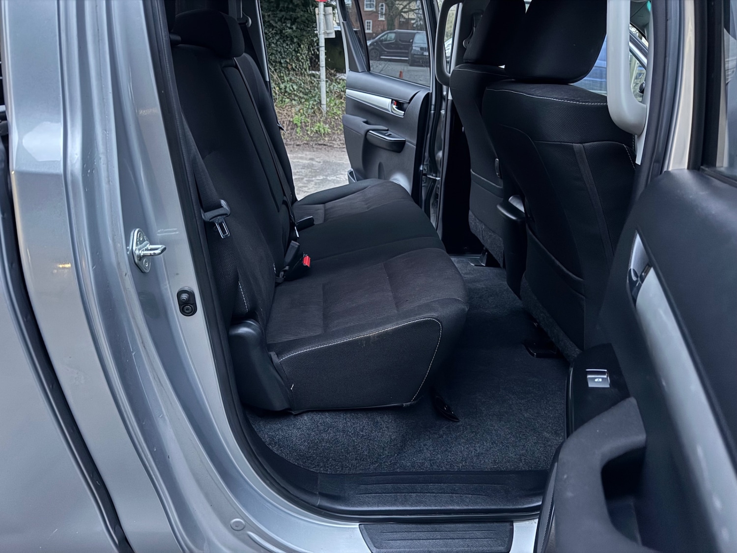 Used Toyota Hilux 2018 for sale - 77303450: Photo 10