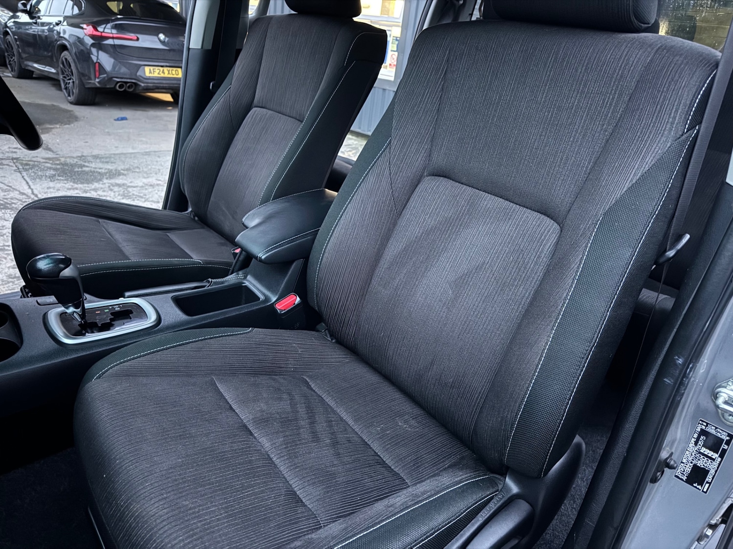 Used Toyota Hilux 2018 for sale - 77303450: Photo 17