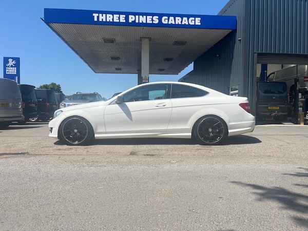 Used Mercedes-Benz C-Class 2013 for sale - 74930265: Photo 1