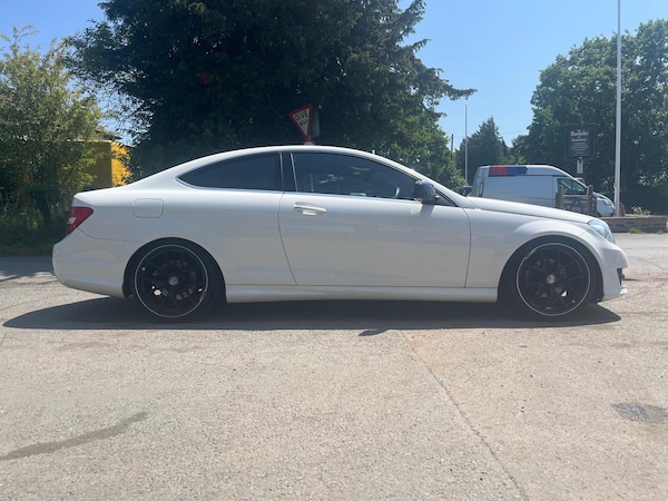 Used Mercedes-Benz C-Class 2013 for sale - 74930265: Photo 4