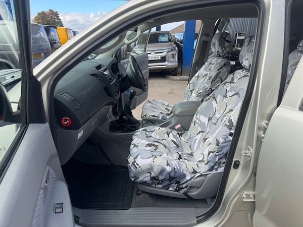 Used Toyota Hilux 2008 for sale - 76114390: Photo 10