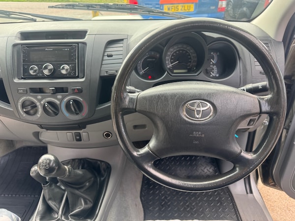 Used Toyota Hilux 2008 for sale - 76114390: Photo 17