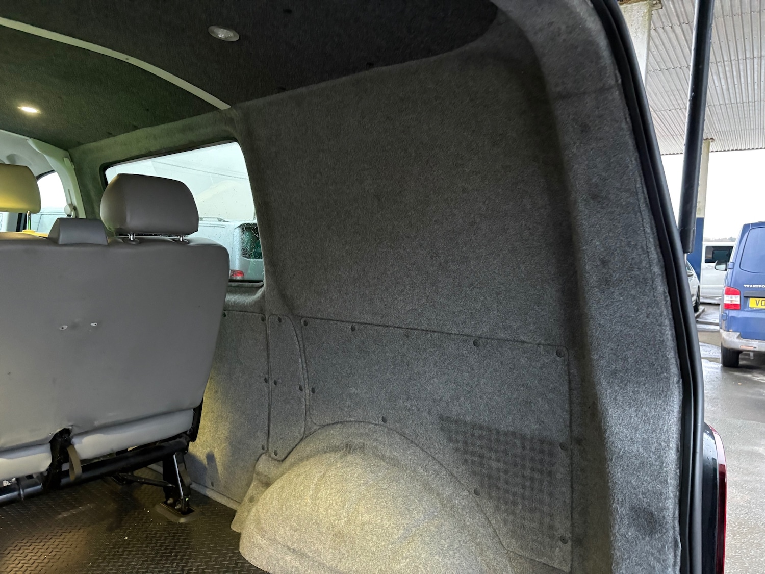 Used Volkswagen Transporter 2011 for sale - 77093814: Photo 13