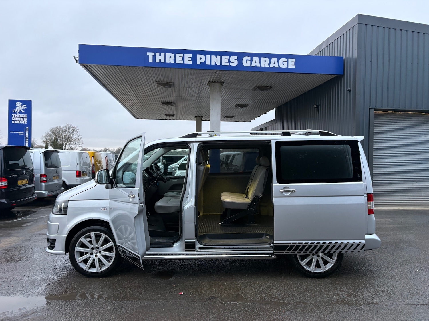 Used Volkswagen Transporter 2011 for sale - 77093814: Photo 9