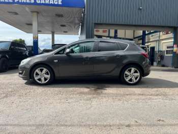 2013 (13) - 1.6i 16V SRi 5dr