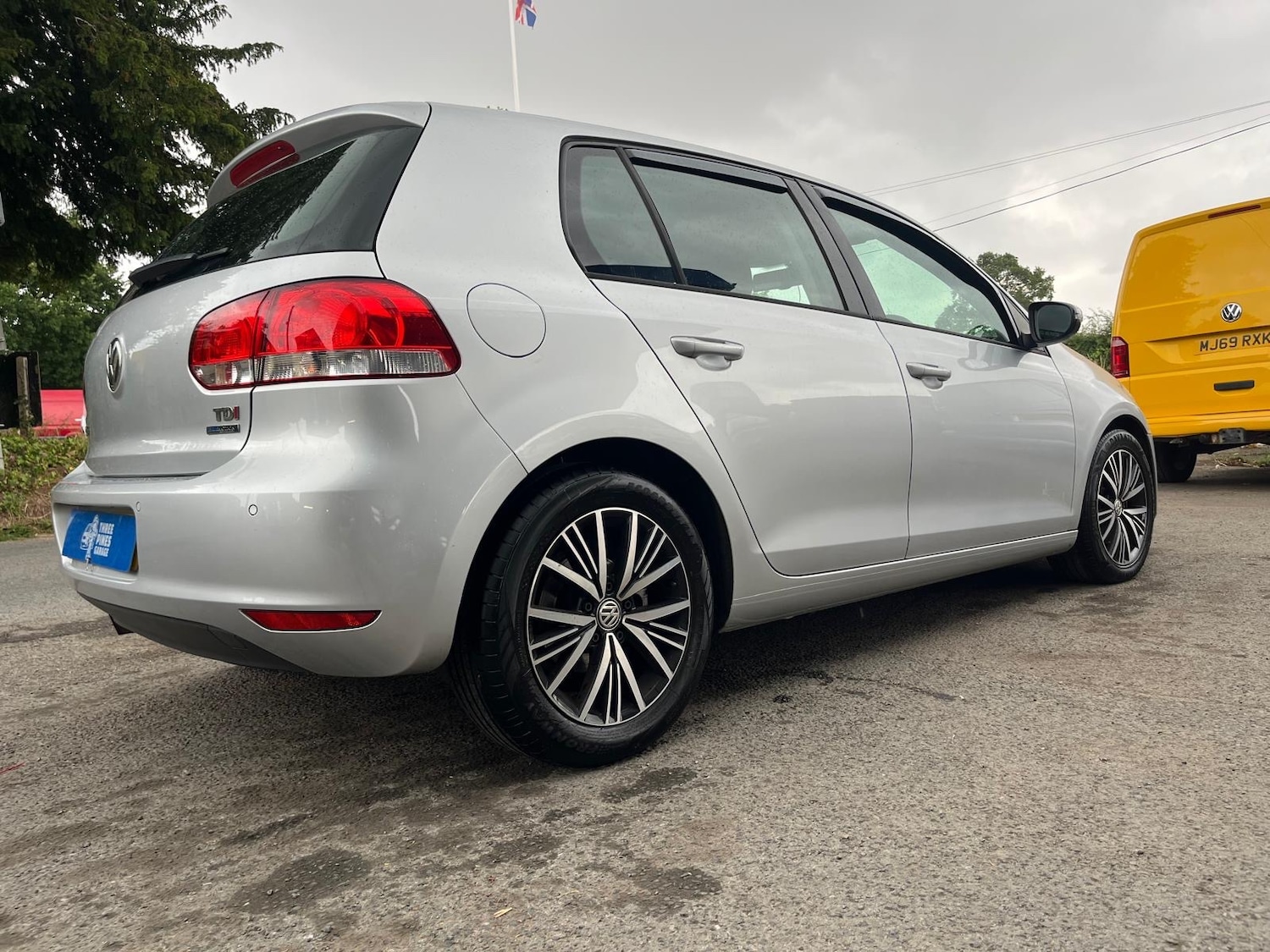 Vehicle 4