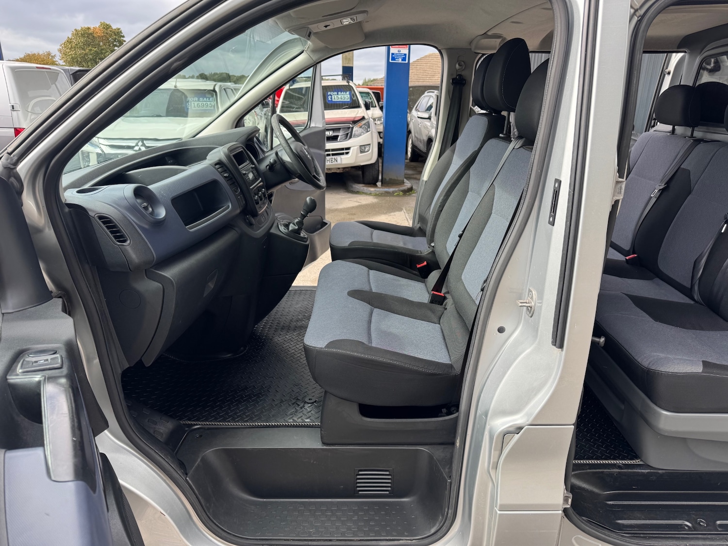 Used Vauxhall Vivaro 2016 for sale - 75794263: Photo 13