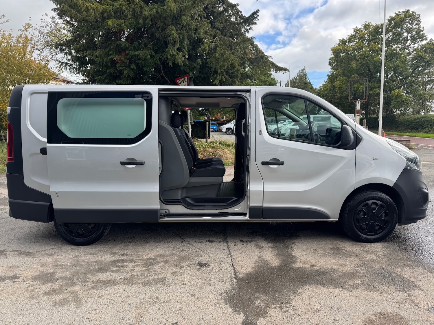 Used Vauxhall Vivaro 2016 for sale - 75794263: Photo 9