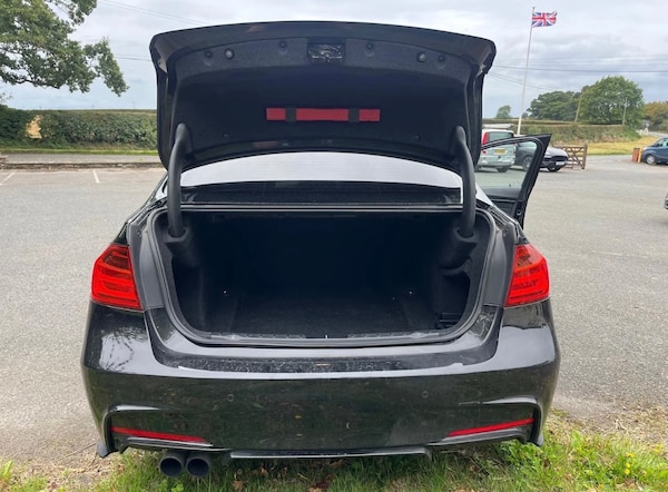 Used BMW 3 Series 2015 for sale - 76017934: Photo 11