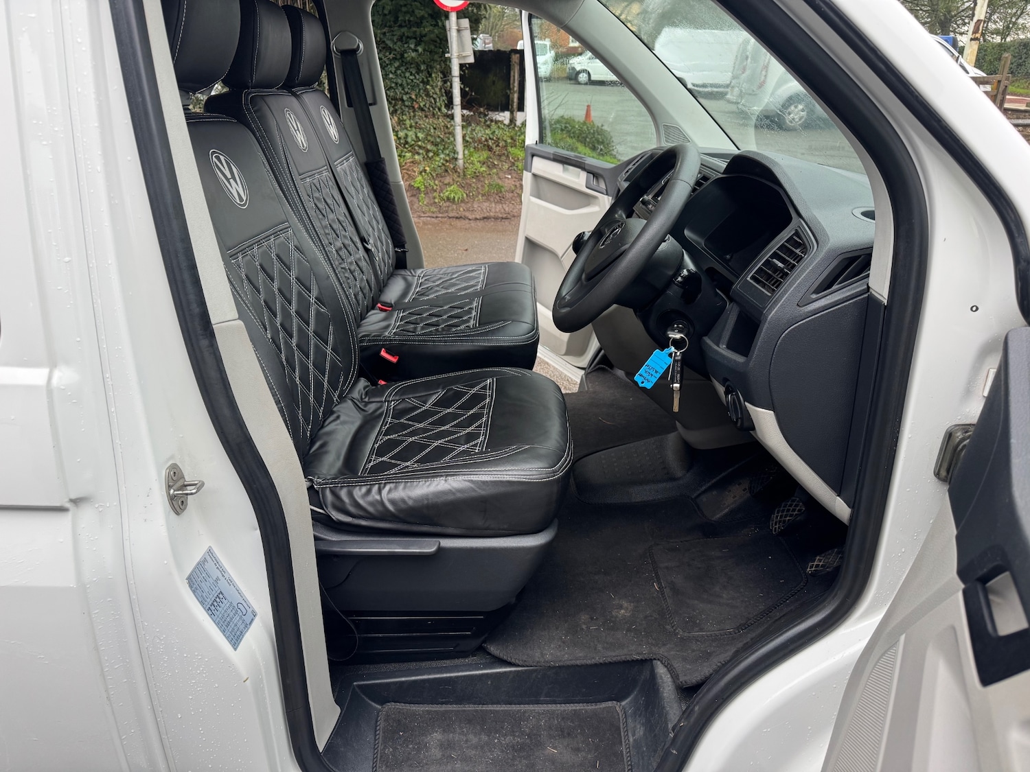 Used Volkswagen Transporter 2015 for sale - 77277545: Photo 17