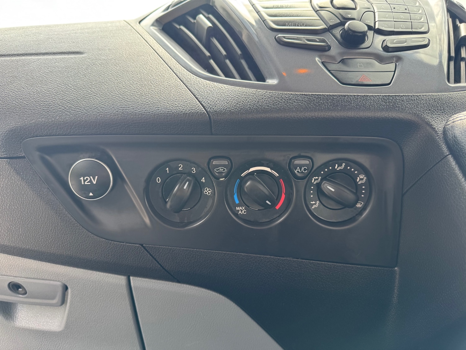 Used Ford Transit Custom 2017 for sale - 76378963: Photo 18