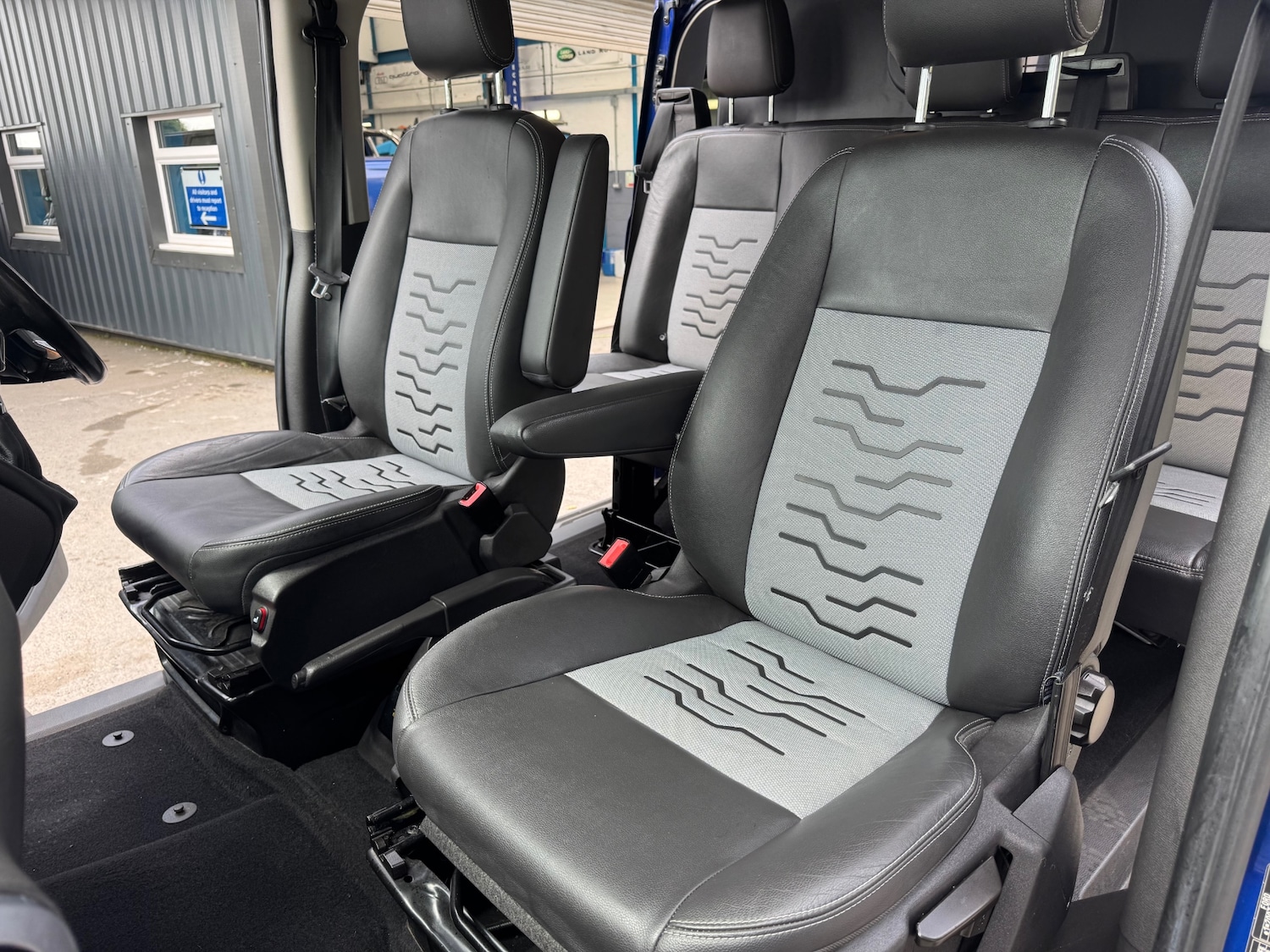 Used Ford Transit Custom 2017 for sale - 76378963: Photo 8