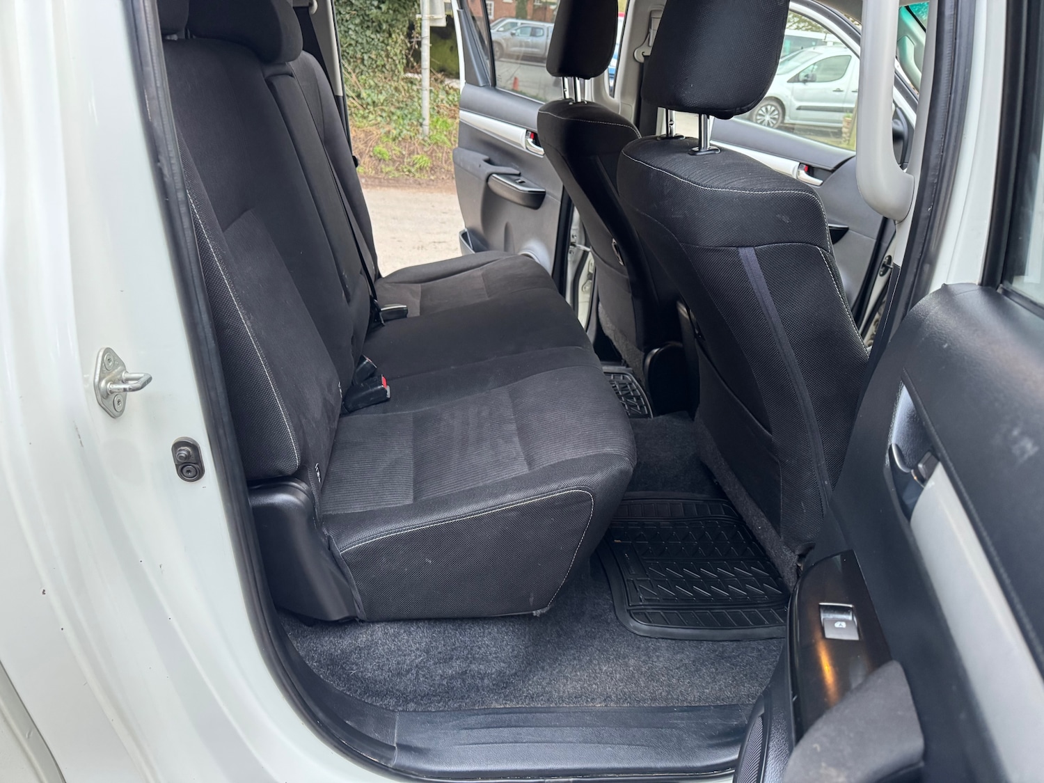 Used Toyota Hilux 2016 for sale - 77584675: Photo 15