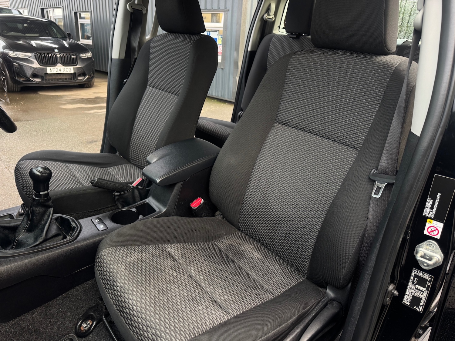 Used Toyota Hilux 2018 for sale - 77213790: Photo 16