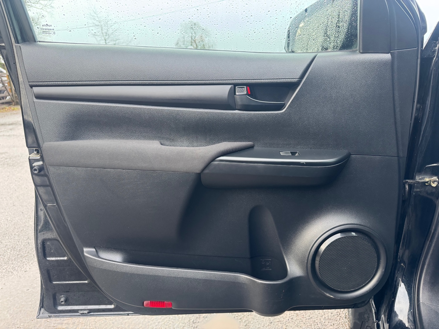 Used Toyota Hilux 2018 for sale - 77213790: Photo 19