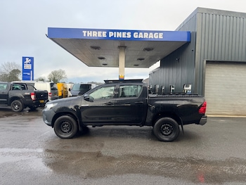 Toyota Hilux feature image