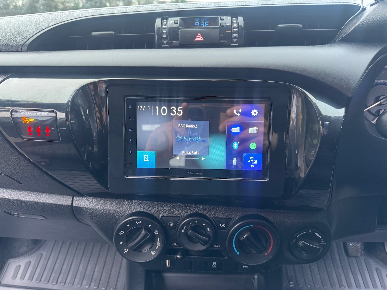Used Toyota Hilux 2018 for sale - 77213790: Photo 24