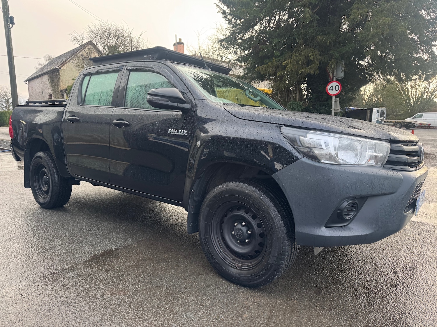 Used Toyota Hilux 2018 for sale - 77213790: Photo 4