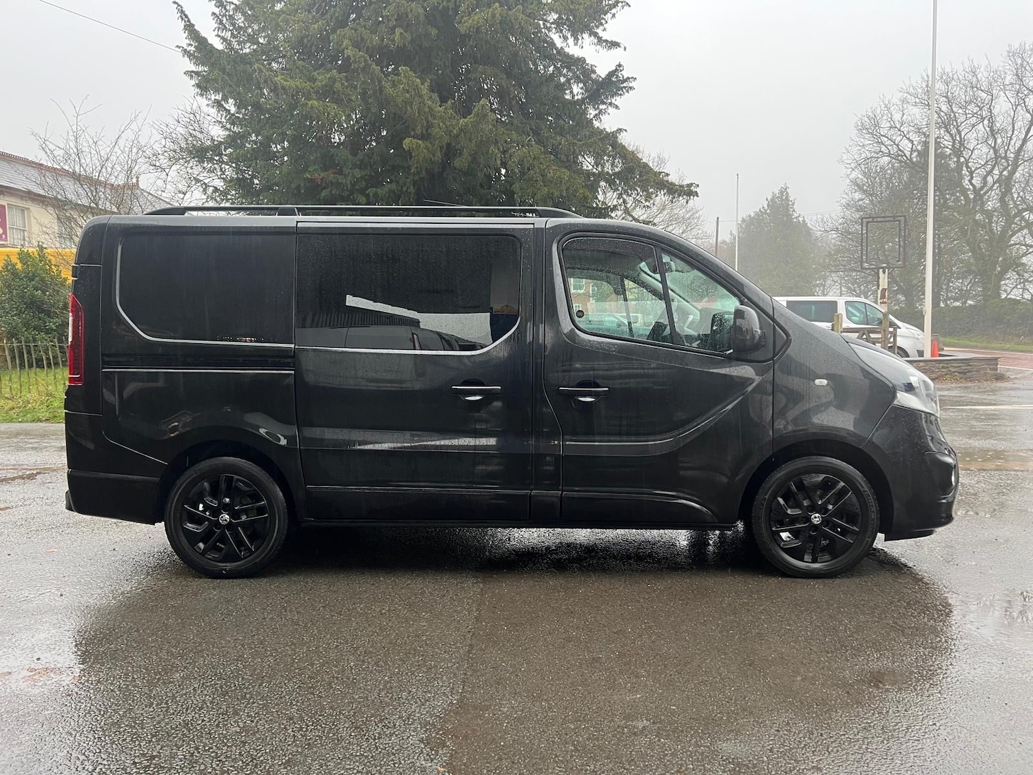 Used Vauxhall Vivaro 2015 for sale - 76974736: Photo 5