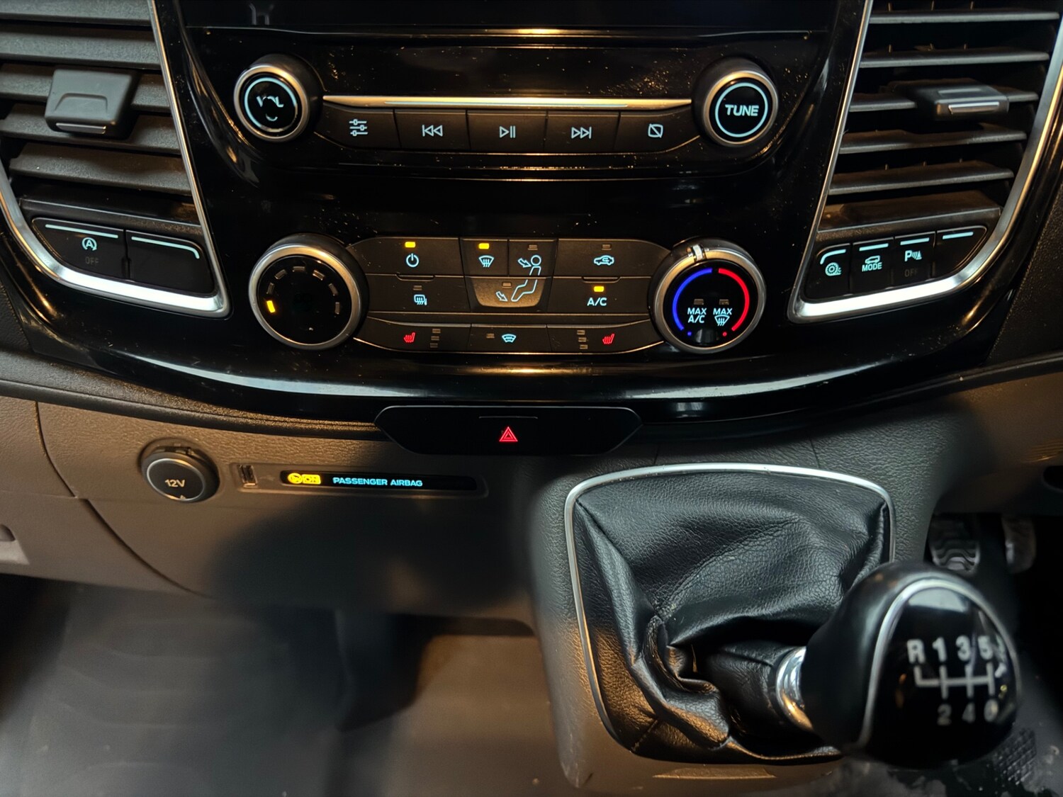 Used Ford Transit Custom 2019 for sale - 76822027: Photo 19